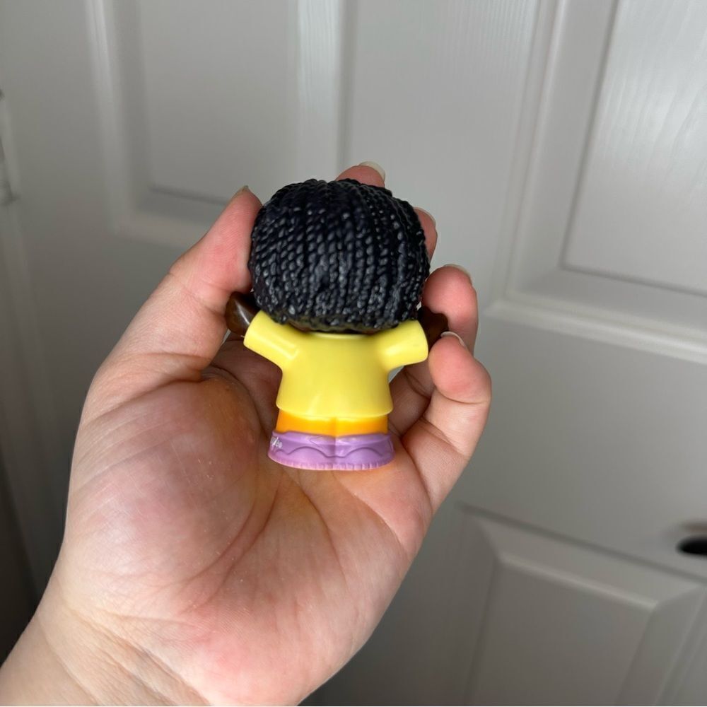 Fisher Price Little People Hiker Girl Water Bottle Print Replacement Character - Picture 4 of 6